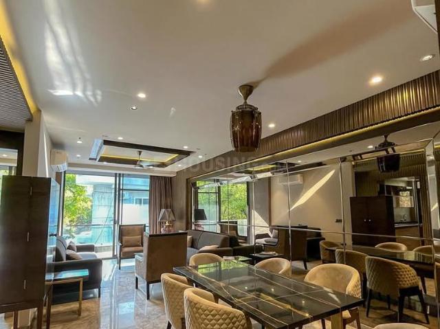 4 BHK Independent Builder Floor in Ashok Vihar for resale New Delhi. The reference number is 20866531