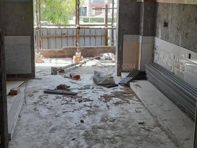 4 BHK Independent Builder Floor in Ashok Vihar for resale New Delhi. The reference number is 21129417