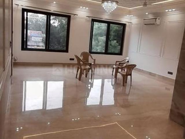 4 BHK Independent Builder Floor in Chittaranjan Park for rent New Delhi. The reference number is 19943689