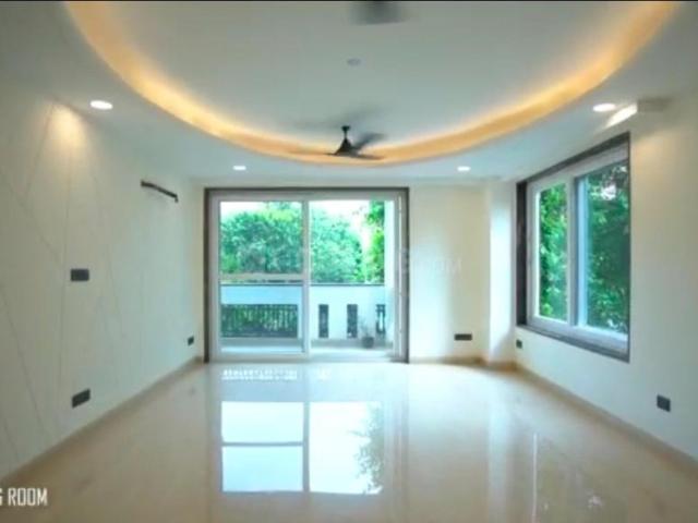 4 BHK Independent Builder Floor in Chittaranjan Park for rent New Delhi. The reference number is 20498226