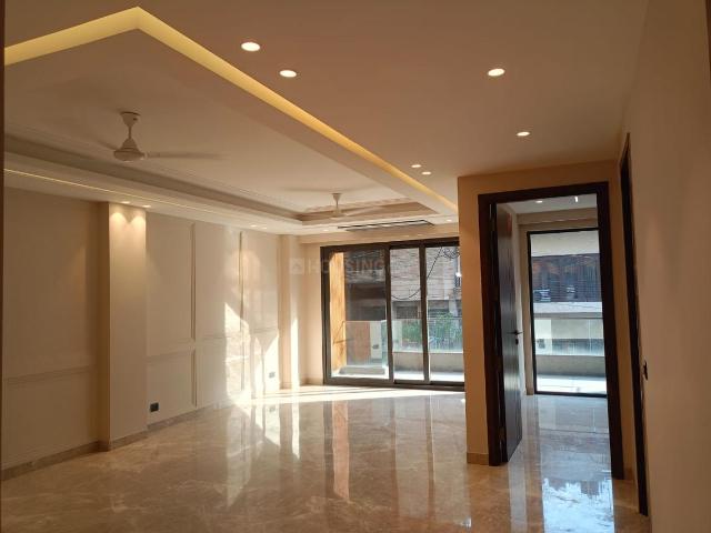 4 BHK Independent Builder Floor in Chittaranjan Park for resale New Delhi. The reference number is 21035019