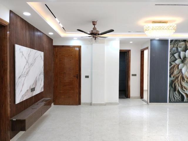 4 BHK Independent Builder Floor in Deenpur for resale New Delhi. The reference number is 19511529