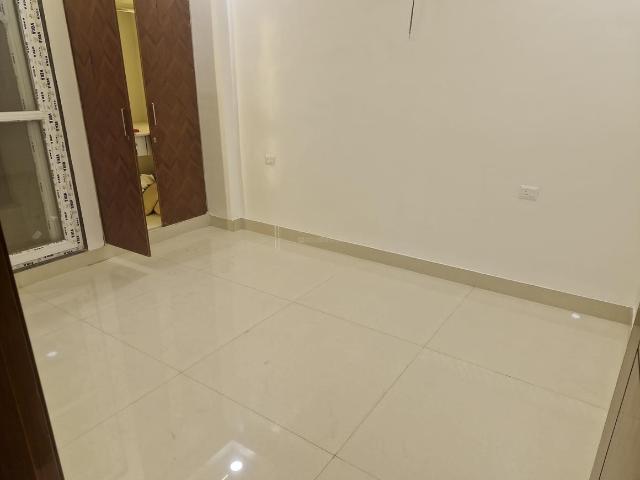 4 BHK Independent Builder Floor in Deenpur for resale New Delhi. The reference number is 20194143