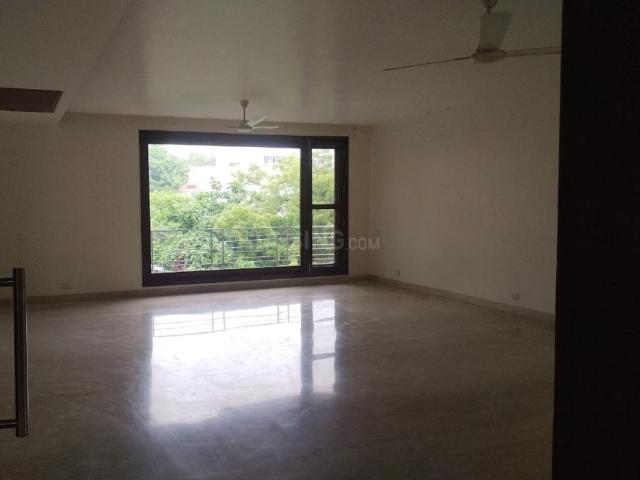 4 BHK Independent Builder Floor in Defence Colony for rent New Delhi. The reference number is 15561298