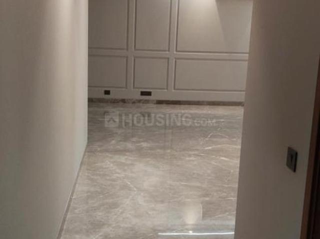 4 BHK Independent Builder Floor in Defence Colony for rent New Delhi. The reference number is 20396930