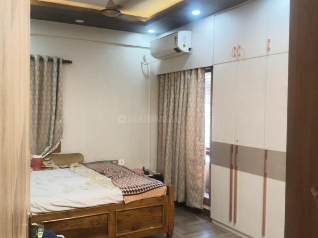 4 BHK Independent Builder Floor in Dhakuria for resale Kolkata. The reference number is 20370642
