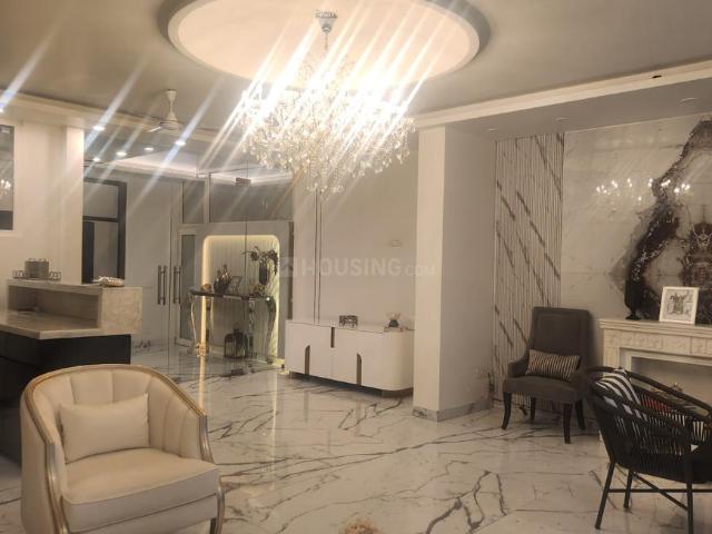 4 BHK Independent Builder Floor in DLF Phase 4 for resale Gurgaon. The reference number is 20723880