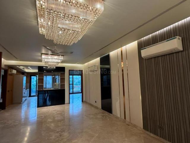 4 BHK Independent Builder Floor in DLF Phase 1 for rent Gurgaon. The reference number is 20900168