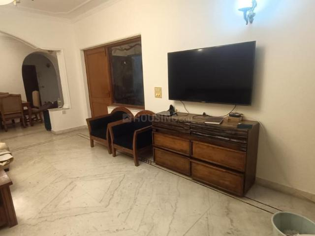4 BHK Independent Builder Floor in DLF Phase 2 for rent Gurgaon. The reference number is 20110198