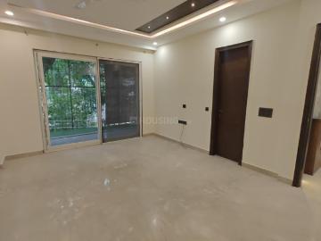 4 BHK Independent Builder Floor in DLF Phase 2 for rent Gurgaon. The reference number is 20340130