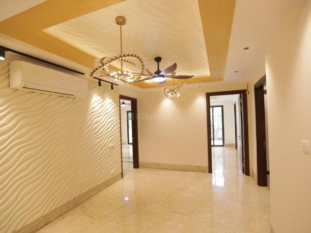4 BHK Independent Builder Floor in DLF Phase 2 for resale Gurgaon. The reference number is 21011446