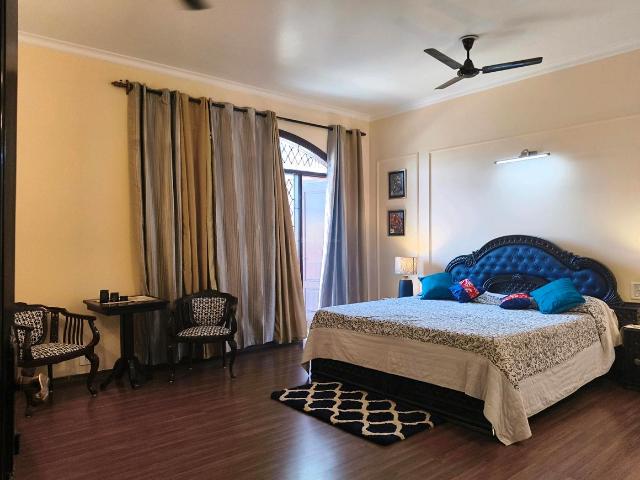 4 BHK Independent Builder Floor in DLF Phase 3 for rent Gurgaon. The reference number is 20046201