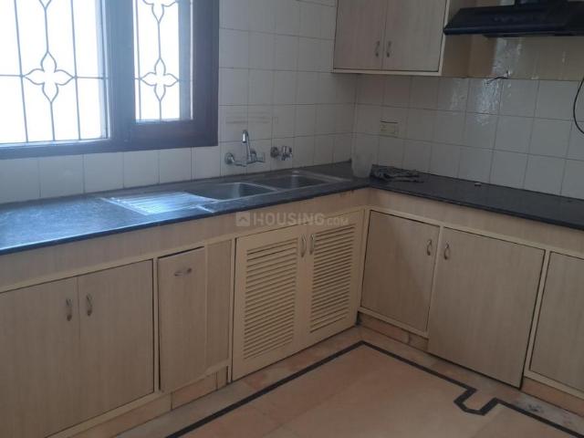 4 BHK Independent Builder Floor in East Of Kailash for rent New Delhi. The reference number is 17961213