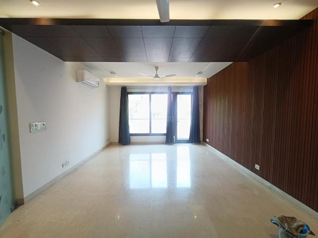 4 BHK Independent Builder Floor in East Of Kailash for rent New Delhi. The reference number is 20715501