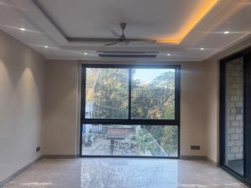 4 BHK Independent Builder Floor in East Of Kailash for resale New Delhi. The reference number is 20221107