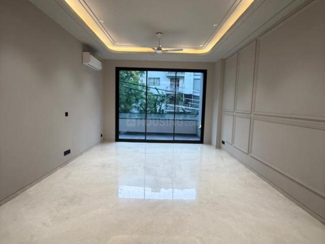 4 BHK Independent Builder Floor in East Of Kailash for resale New Delhi. The reference number is 20911527