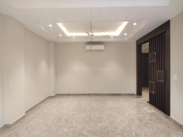 4 BHK Independent Builder Floor in East Of Kailash for resale New Delhi. The reference number is 21033472