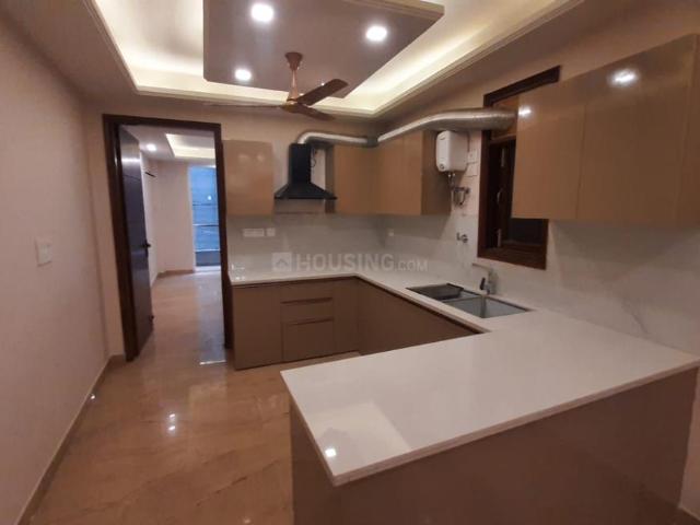 4 BHK Independent Builder Floor in Freedom Fighters Enclave for resale New Delhi. The reference number is 20169769