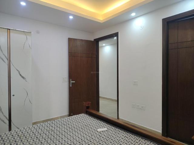 4 BHK Independent Builder Floor in Freedom Fighters Enclave for resale New Delhi. The reference number is 21362675
