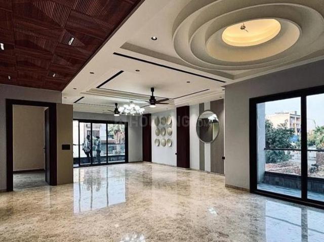 4 BHK Independent Builder Floor in Gujranwala Town for resale New Delhi. The reference number is 19044615