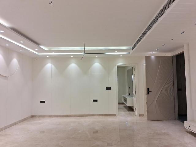 4 BHK Independent Builder Floor in Gujranwala Town for resale New Delhi. The reference number is 19427643