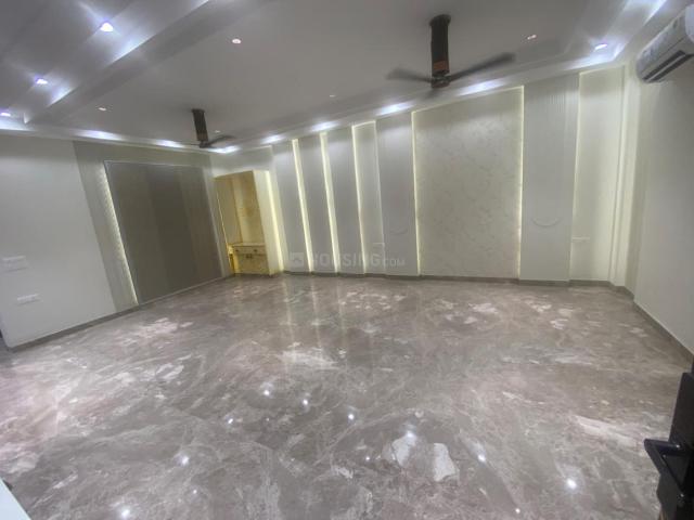4 BHK Independent Builder Floor in Gujranwala Town for resale New Delhi. The reference number is 21070145