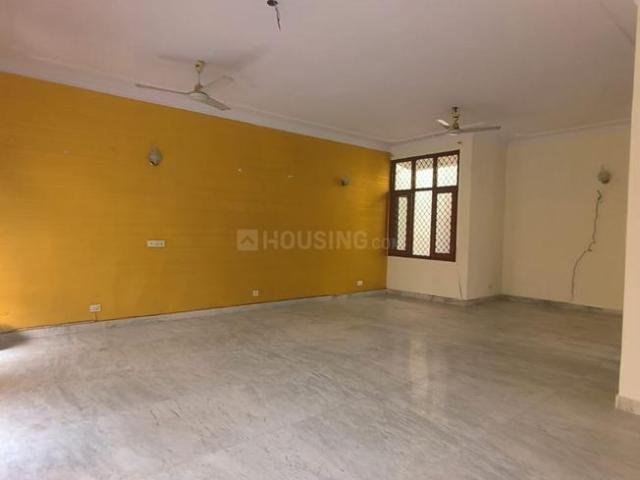 4 BHK Independent Builder Floor in Gulmohar Park for rent New Delhi. The reference number is 19688068