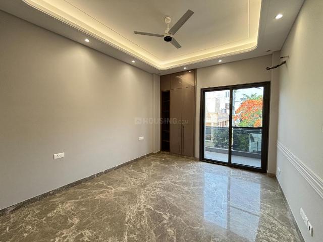 4 BHK Independent Builder Floor in Gulmohar Park for resale New Delhi. The reference number is 20096786