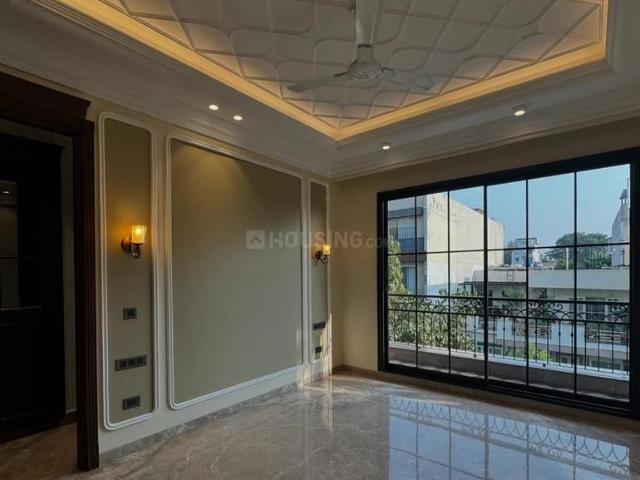 4 BHK Independent Builder Floor in Gulmohar Park for resale New Delhi. The reference number is 21322308