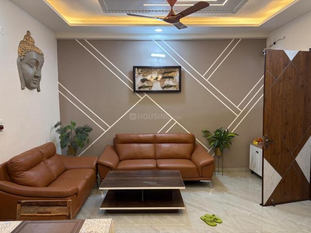 4 BHK Independent Builder Floor in Govindpuram for resale Ghaziabad. The reference number is 20189858