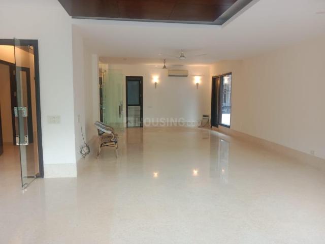 4 BHK Independent Builder Floor in Greater Kailash for rent New Delhi. The reference number is 18249858