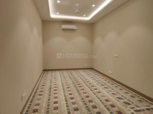 4 BHK Independent Builder Floor in Greater Kailash I for rent New Delhi. The reference number is 18678618