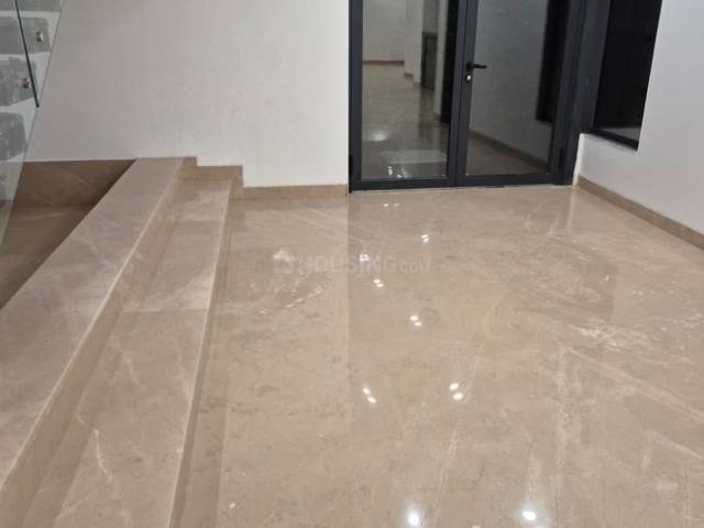 4 BHK Independent Builder Floor in Greater Kailash I for rent New Delhi. The reference number is 19548312