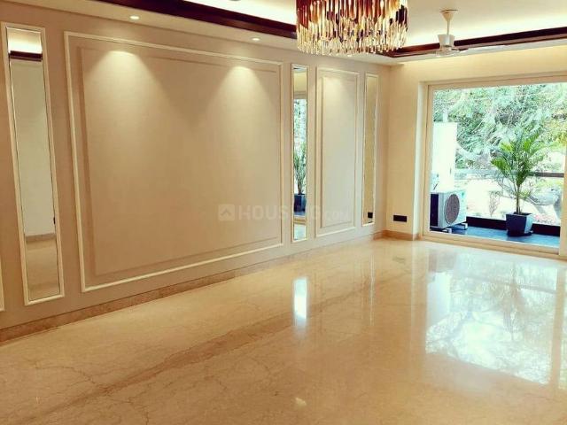 4 BHK Independent Builder Floor in Greater Kailash I for rent New Delhi. The reference number is 19900803