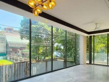 4 BHK Independent Builder Floor in Greater Kailash I for rent New Delhi. The reference number is 20184794
