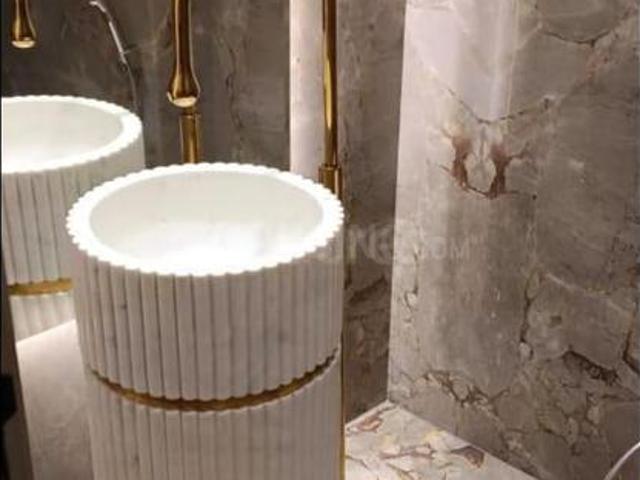 4 BHK Independent Builder Floor in Greater Kailash I for resale New Delhi. The reference number is 19612275