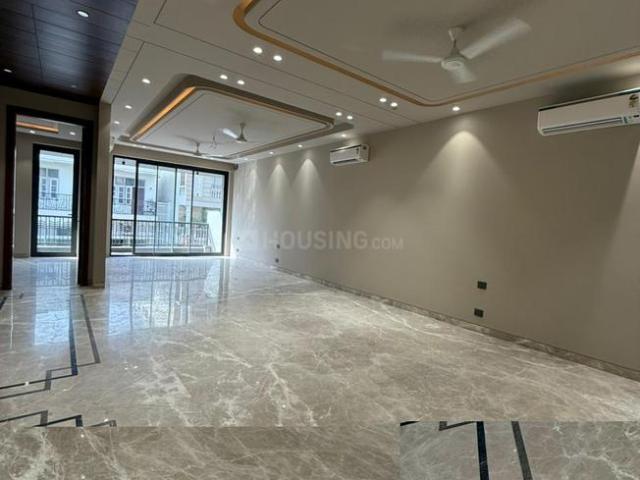 4 BHK Independent Builder Floor in Greater Kailash I for resale New Delhi. The reference number is 20315937