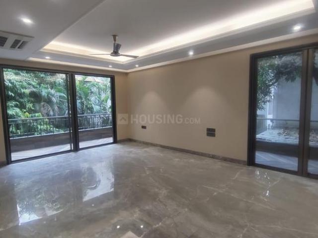 4 BHK Independent Builder Floor in Greater Kailash I for resale New Delhi. The reference number is 20354401