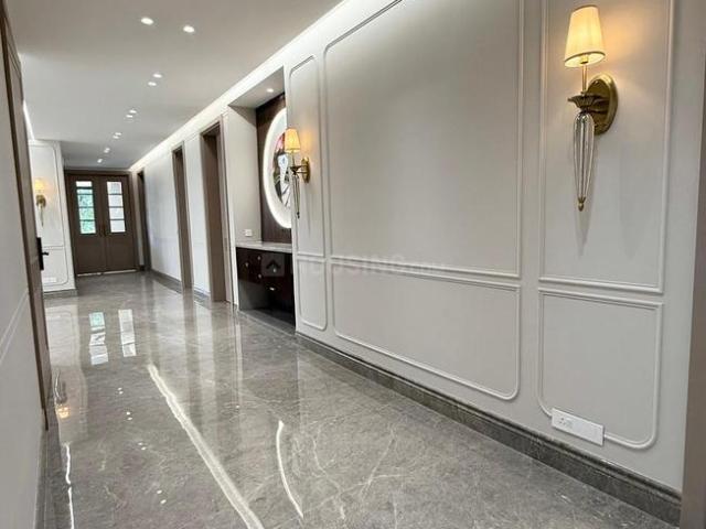 4 BHK Independent Builder Floor in Greater Kailash I for resale New Delhi. The reference number is 20399585