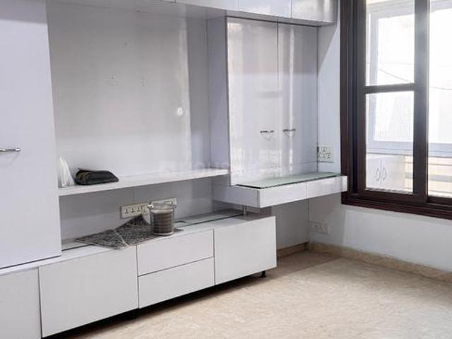 4 BHK Independent Builder Floor in Greater Kailash I for resale New Delhi. The reference number is 20540220