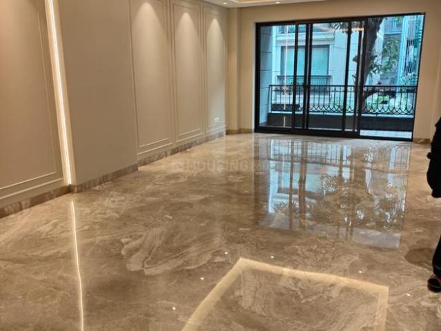 4 BHK Independent Builder Floor in Greater Kailash I for resale New Delhi. The reference number is 20552738