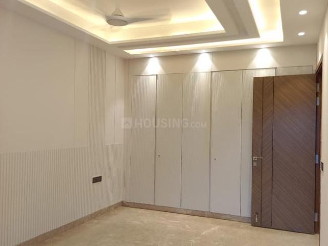 4 BHK Independent Builder Floor in Greater Kailash I for resale New Delhi. The reference number is 20943456