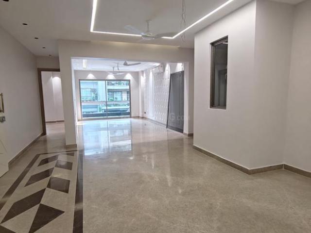 4 BHK Independent Builder Floor in Greater Kailash I for resale New Delhi. The reference number is 21196146
