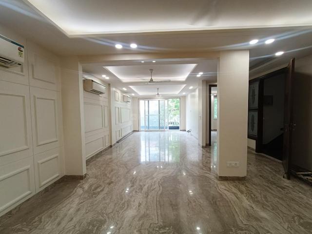 4 BHK Independent Builder Floor in Greater Kailash II for rent New Delhi. The reference number is 20854324