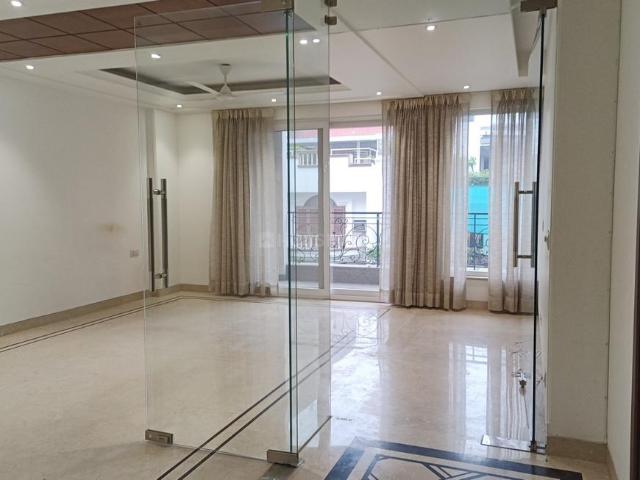 4 BHK Independent Builder Floor in Greater Kailash II for rent New Delhi. The reference number is 20996415