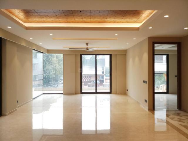 4 BHK Independent Builder Floor in Greater Kailash II for resale New Delhi. The reference number is 12671776