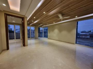 4 BHK Independent Builder Floor in Greater Kailash II for resale New Delhi. The reference number is 19085848