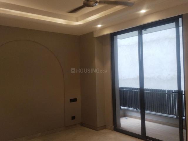 4 BHK Independent Builder Floor in Greater Kailash II for resale New Delhi. The reference number is 19348220