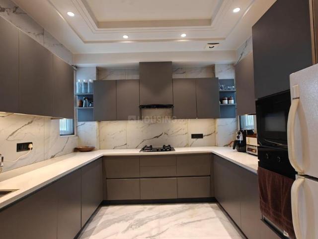 4 BHK Independent Builder Floor in Greater Kailash II for resale New Delhi. The reference number is 19465925