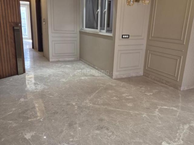 4 BHK Independent Builder Floor in Greater Kailash II for resale New Delhi. The reference number is 19765307